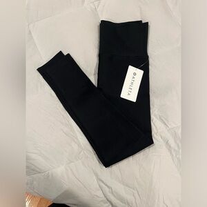 Athleta ribbed textured leggings.